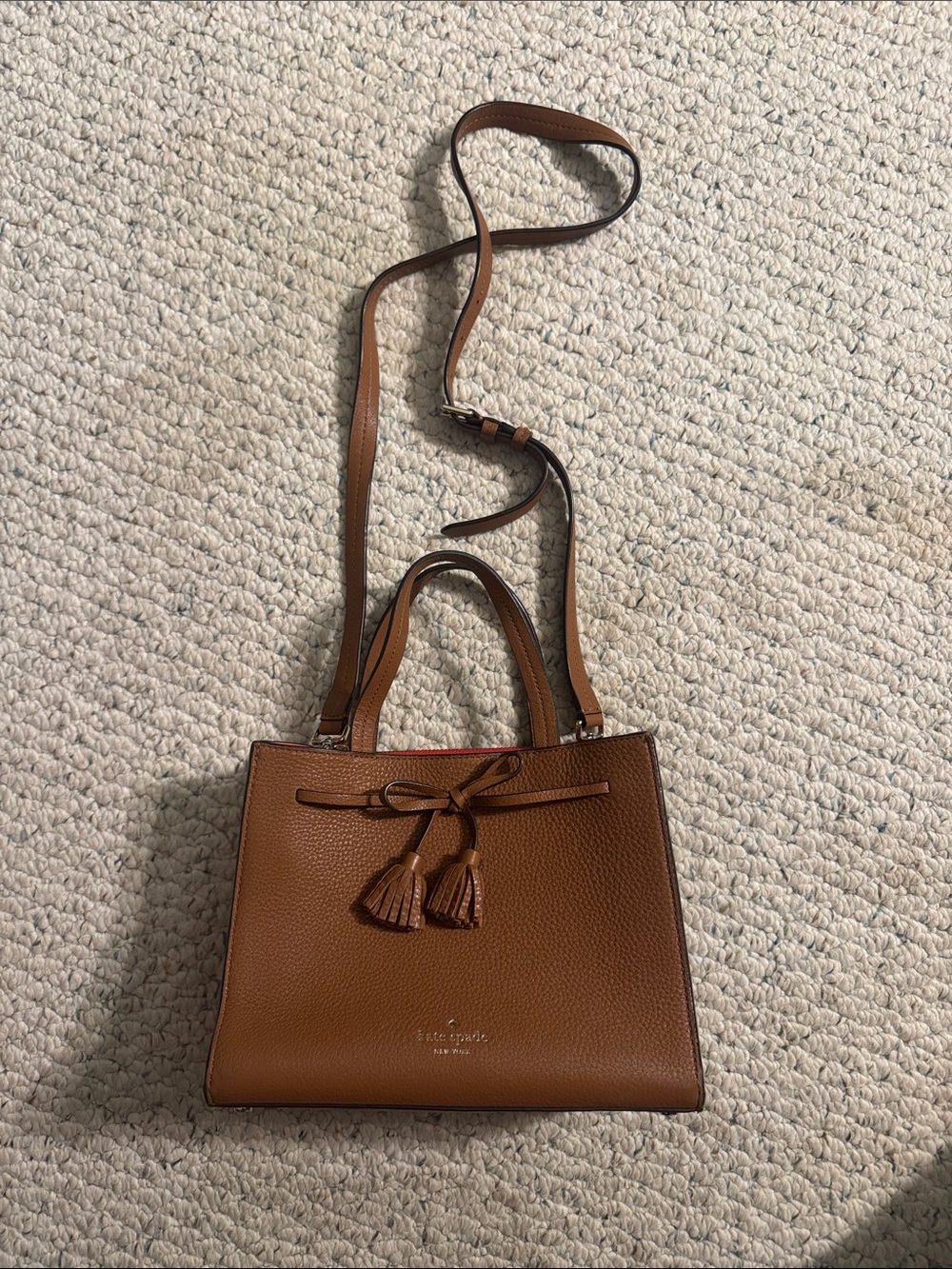 Kate Spade Hayes Street Small Isobel Satchel - Picture 2 of 9